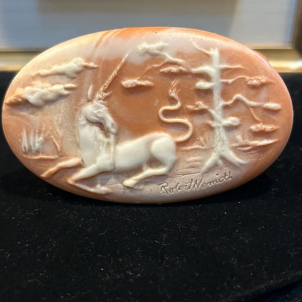 Vintage Robert Nemith Unicorn-snuisterijdoos: gesigneerd harssieradendoosje jaren 70