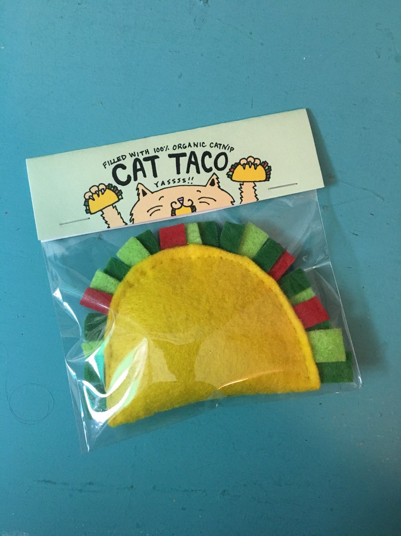 Cat Taco Felt Handsewn Catnip Toy zdjęcie 1