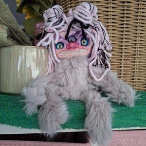 Deet: Handmade Fur Alien Art Doll - Whimsical Monster
