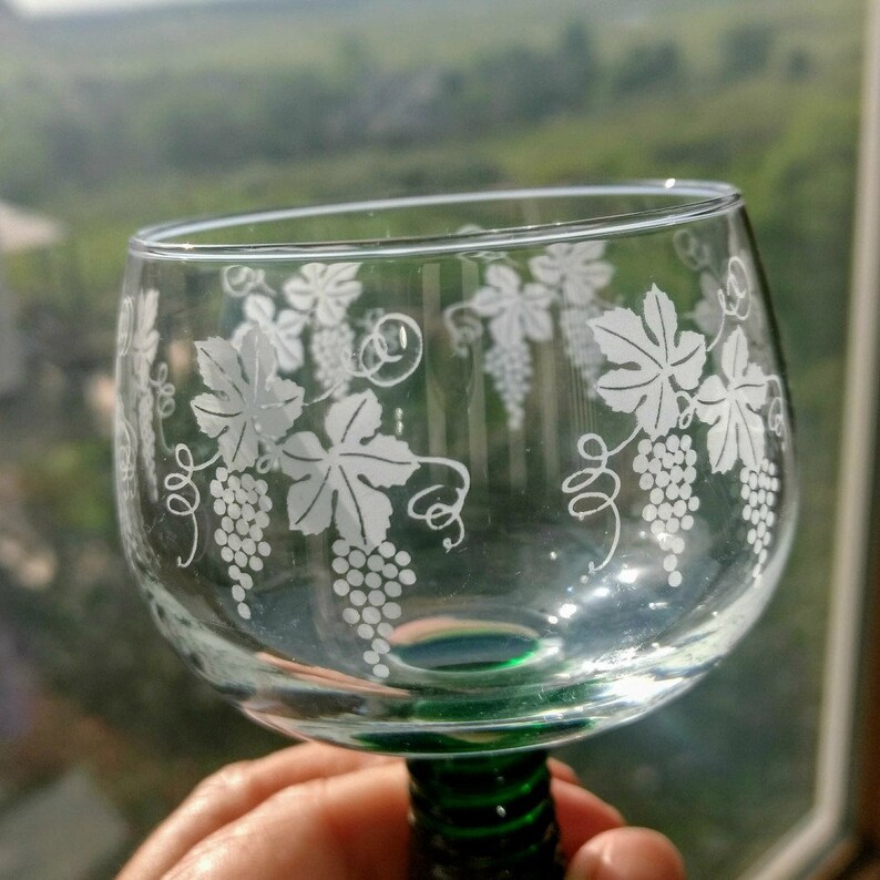 Vintage French Grape Vine Etched Wine Glasses Set of 2 Emerald Etsy