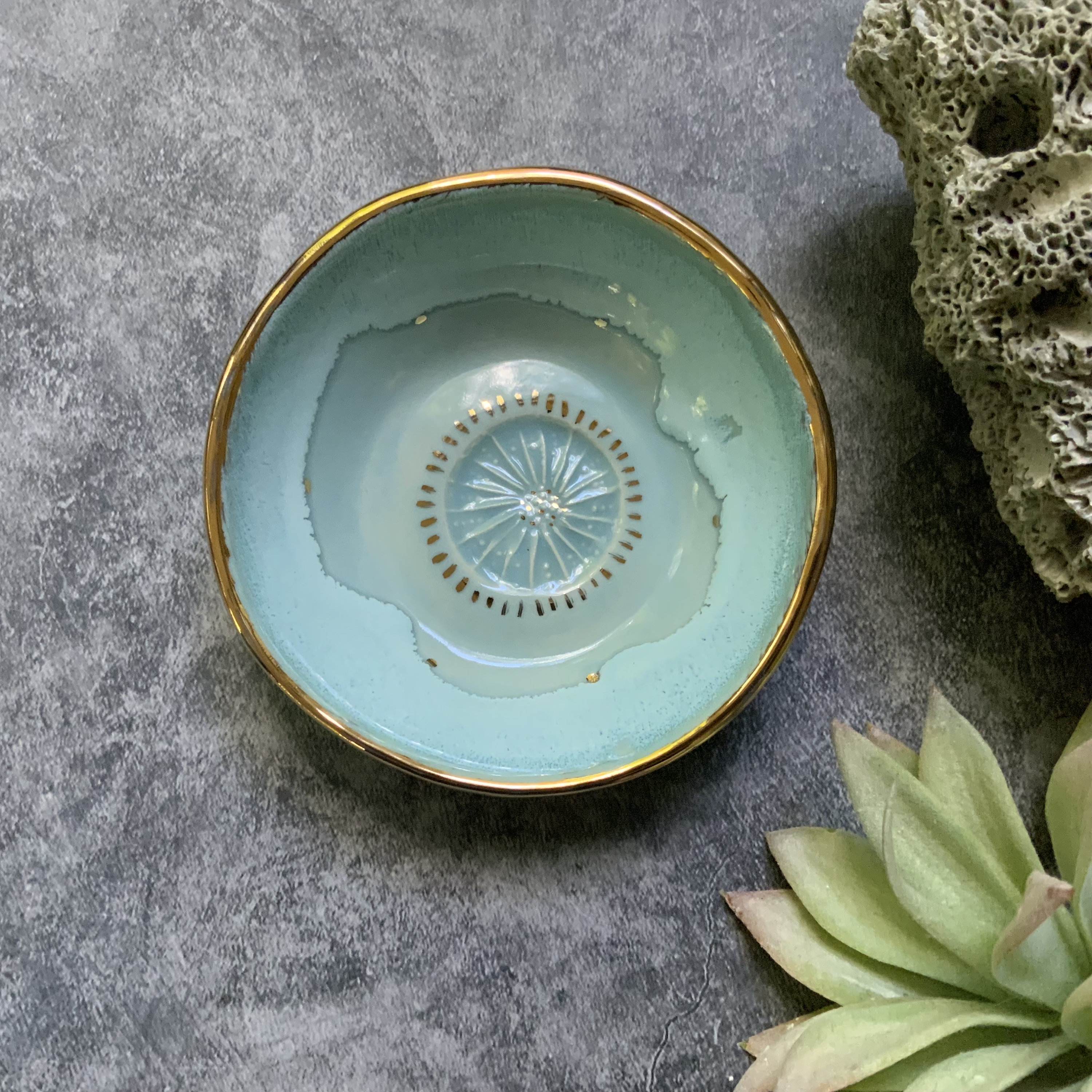 食器 BKB ceramics / mini bowl Amazon.com: ZEAYEA Set of 8 Ceramic Bowls, 10 oz Small