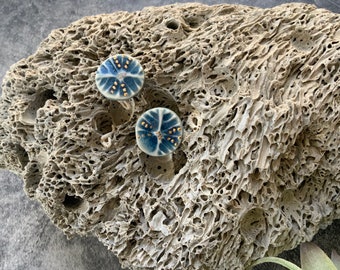 Ocean blue porcelain circle ceramic earring, stud earrings, post earrings, circle studs, shellieartist, stamped design, gold luster