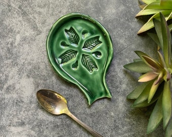 Green ceramic spoon rest,  green glaze, white clay, boho kitchenware, shellieartist, hand built, stamped clay, rustic pottery