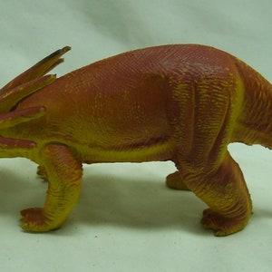 Vintage 1985 Imperial STYRACOSAURUS DINOSAUR 9" Plastic Toy Figure