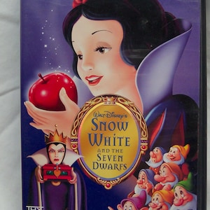 Vintage Walt Disney SNOW WHITE and the Seven Dwarfs 2-Disc Platinum Edition Movie DVD Set