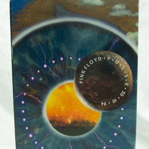 Vintage PINK FLOYD Pulse Filmed at London Earls Court 10-20-94 Live Concert Vhs Video 1995