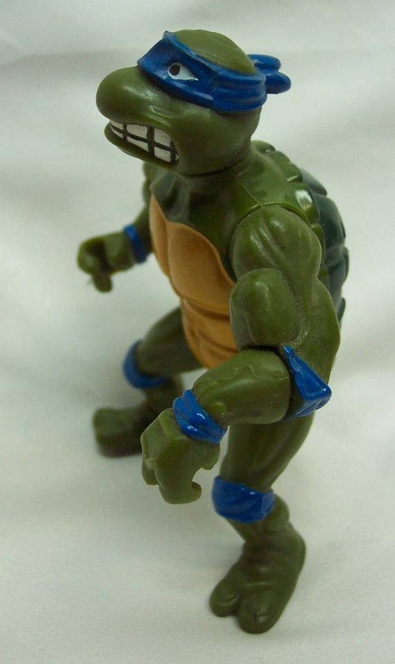 Vintage 1990 Teenage Mutant Ninja Turtles Wind up LEONARDO Action