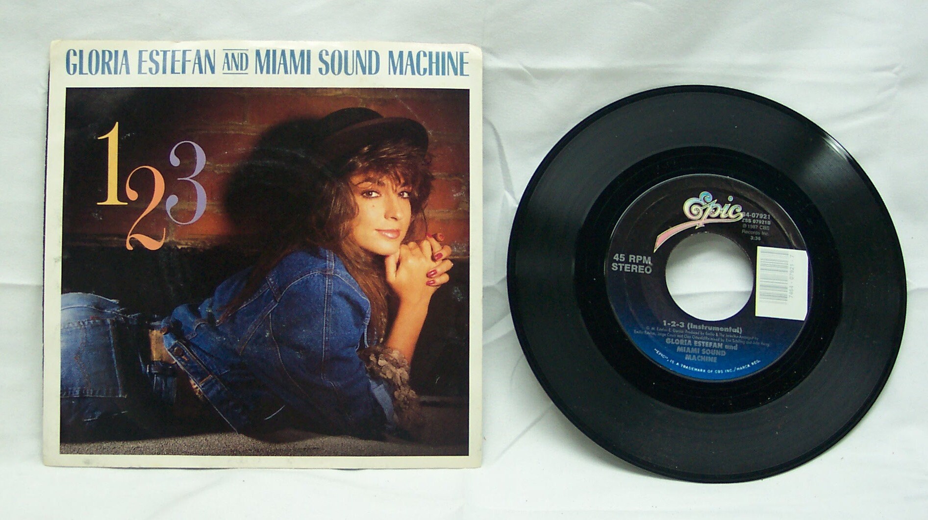 Gloria Estefan - gloria! 限定版 BLUE VINYL Gloria Estefan – Gloria! – Vinyl (Blue Vinyl, LP, Album
