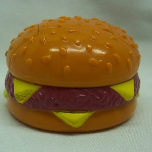 Vintage 1987 Mcdonald's QUARTER POUNDER CHEESEBURGER Plastic Transforming Changer Robot Toy 1980's Happy Meal Transformer Burger