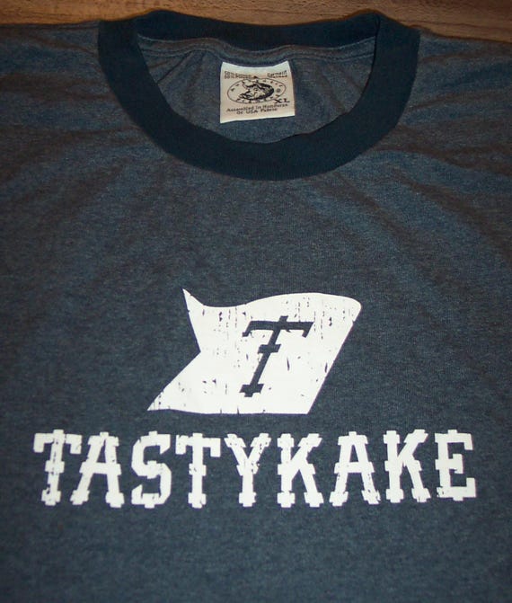 Vintage RARE Vintage TASTYKAKE Baking T-Shirt Mens XL