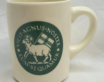 Vintage Vicit Agnus Noster Eum Sequamur MORAVIAN Church Seal 3" Mug Cup Our Lamb has Conquered Let us Follow Him 1980's