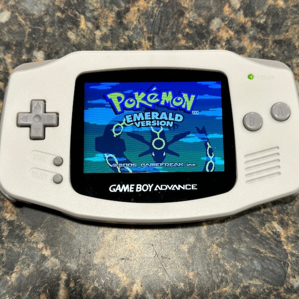 White GameBoy Advance GBA Console with iPS V2 Backlit LCD Mod