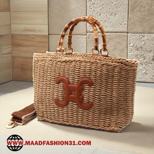 Double C tote bag with bamboo handle