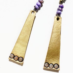 Boucles d'oreilles Lariat dorées Boucle d'oreille longue Bijoux gitans Bijoux femme faits à la main Bijoux en or et violet Boucles doreilles en or et violet image 7