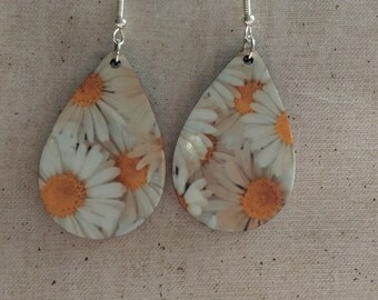 Pendientes de flores en madera sublimada