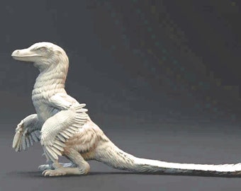 Velociraptor sitting - UNPAINTED - Dino and Dog Miniatures
