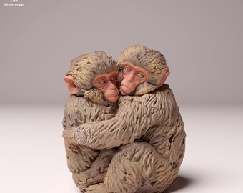 Japanese Macaque Infants Hug - UNPAINTED - Animal Den Miniatures