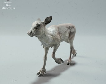 Reindeer Calf - UNPAINTED - Animal Den Miniatures