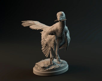 Archaeopteryx cleaning - Dino and Dog Miniatures