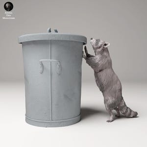 Common Raccoon Standing on Trash - UNPAINTED - Animal Den Miniatures