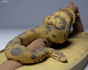 Green Anaconda - UNPAINTED - Animal Den Miniatures