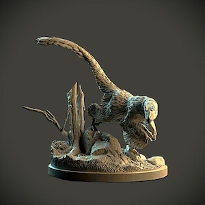 Deinonychus sneaking - Dino and Dog Miniatures
