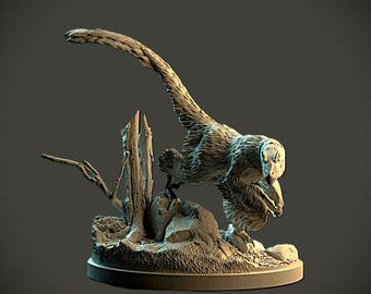 Deinonychus sneaking - Dino and Dog Miniatures