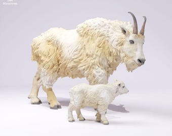 Rocky Mountain Goat and Kid- UNPAINTED - Animal Den Miniatures