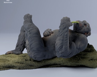 Chimpanzee Chillin - UNPAINTED - Animal Den Miniatures