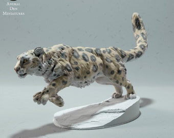Snow Leopard - UNPAINTED - Animal Den Miniatures