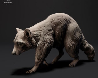Raccoon - UNPAINTED - Animal Den Miniatures