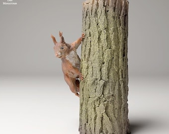 Red squirrel on a Tree - UNPAINTED - Animal Den Miniatures