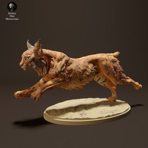 Iberian Lynx Running - UNPAINTED 3D Resin Figure  - Animal Den Miniatures