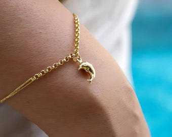 14k Gold Dolphin Bracelet, Gold Chain Dolphin Bracelet, gold dolphin bracelet with diamond detail, Gift Bracelet