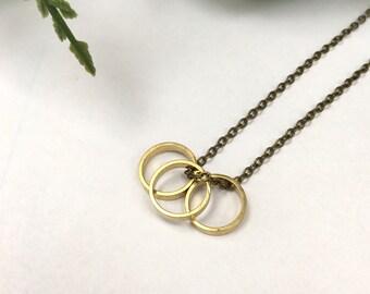 Tiny Circles Necklace / Minimalist Brass Jewellery / Simple Long Geometric Jewelry