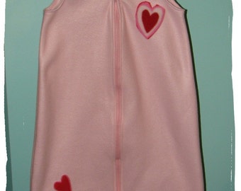 NEW-Fleece-PINK HEARTS-Blanket Sleep Sleeper Sack-6-12 Months