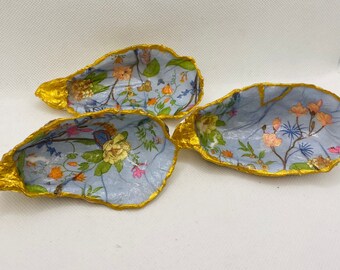 Spring flower design - decoupage and painted Oyster shells