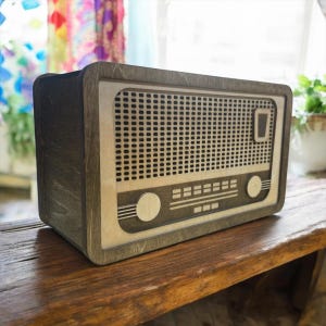 Vintage Radio for Bluetooth Speaker | Laser Cut | Digital File