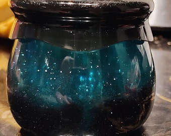 Epoxy resin jar