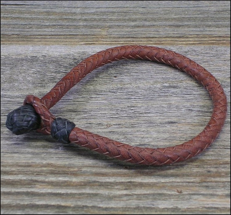 The Herringbone Braid Kangaroo Leather Bracelet - Etsy