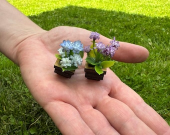 Miniature Potted Flower: Realistic Dollhouse Plant in Wood Pot