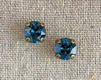 Swarovski Crystal Navy Blue Posts, Montana Sapphire Stud Earrings, Gold Rose Gold Silver, Bridal Wedding Bridesmaids Ask Gifts, 8mm Xirius