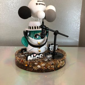 Personajes de cactus, escenas en miniatura, personas positivas, feliz cumpleaños, envío incluido. Envuelto para regalo en una caja de celofán transparente.