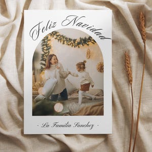 FOTO PERSONALIZADA de NAVIDAD con Foto Familiar, Tarjeta de Navidad Editable para Imprimir - Plantilla de Felicitación Festiva, En Español.