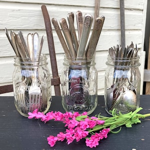 Mismatched Silverware, Vintage Mix Match Silverplate, Bulk Silverware, Mismatched Flatware, Individual Forks Knives Spoons, Serving Pieces
