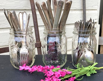 Mismatched Silverware, Vintage Mix Match Silverplate, Bulk Silverware, Mismatched Flatware, Individual Forks Knives Spoons, Serving Pieces