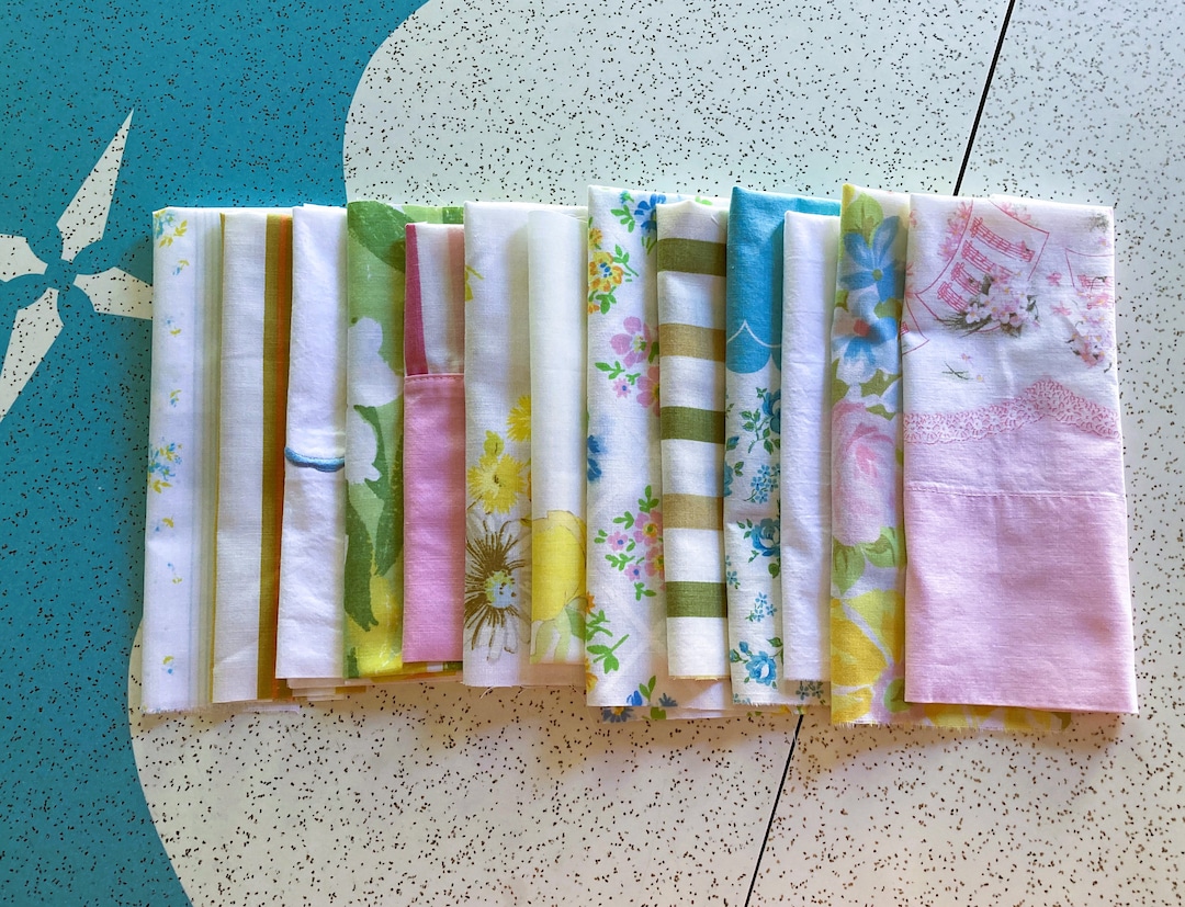 Vintage Sheet Fabric Scraps Lotslow Stitching Floral Cutter Fabric Lot