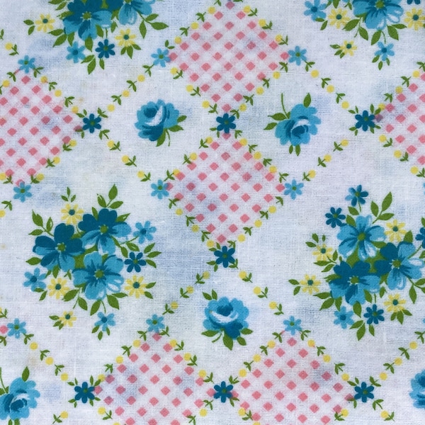 Vintage Flannel-Ditsy Floral Fabric-Flower Pattern Fabric-Cottagecore Sewing Material- Pajama Fabric- Light Weight Fabric-Little Girl Fabric