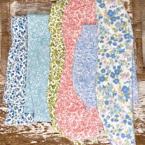 Vintage Fabric Scraps Lot, Slow Stitching Cutter Fabric Lot, Floral Scrap Fabric, Remnants Bundle, Junk Journal Textile