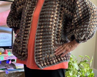 Oma Hexagon Strickjacke